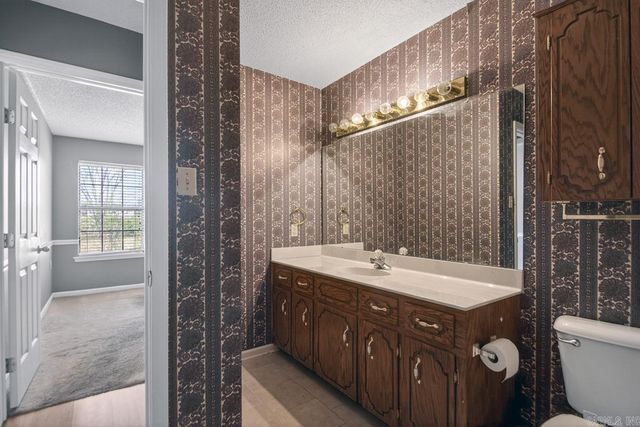 801 Kamak Drive, Beebe, AR 72012