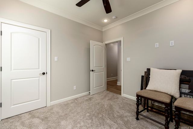 21 Rosans Ct, Little Rock, AR 72223