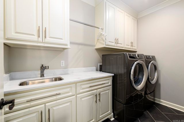 21 Rosans Ct, Little Rock, AR 72223