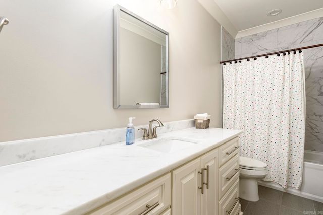 21 Rosans Ct, Little Rock, AR 72223