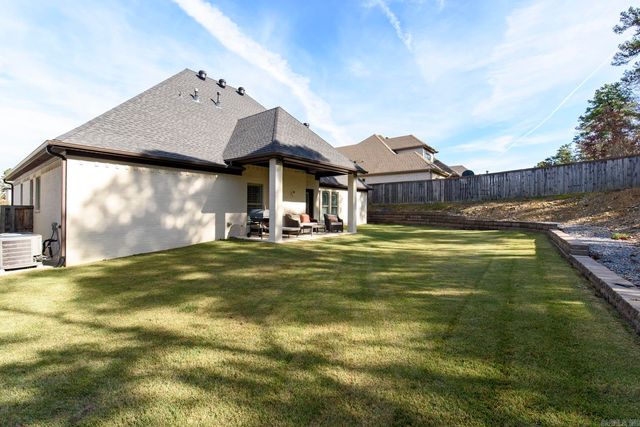 21 Rosans Ct, Little Rock, AR 72223