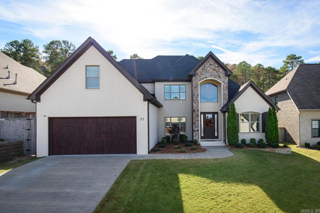 21 Rosans Ct, Little Rock, AR 72223