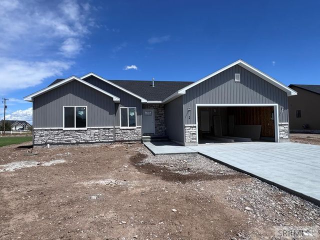 44 N Currant Lane, Rigby, ID 83442