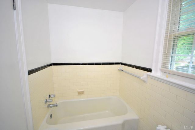 1306 Saint Cloud Avenue, Lynchburg, VA 24502