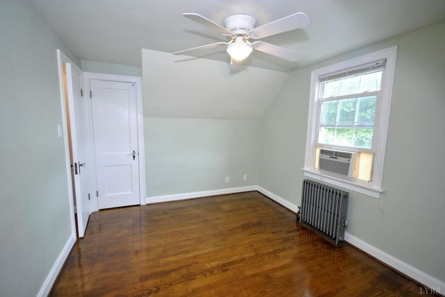 1306 Saint Cloud Avenue, Lynchburg, VA 24502