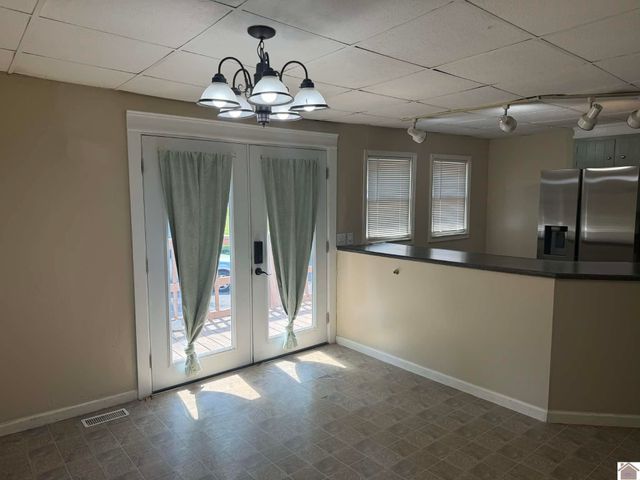 809 S 8th, Mayfield, KY 42066