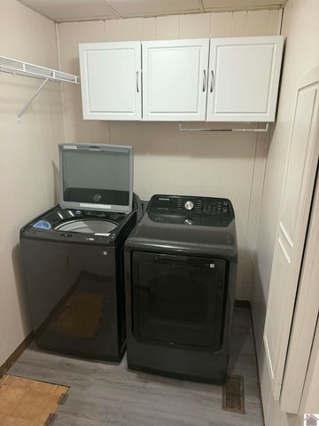 809 S 8th, Mayfield, KY 42066