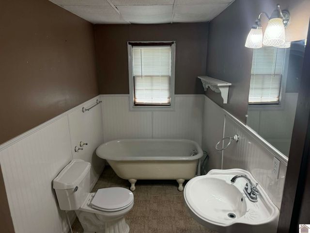 809 S 8th, Mayfield, KY 42066