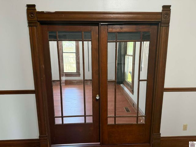 809 S 8th, Mayfield, KY 42066