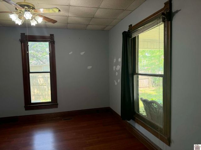 809 S 8th, Mayfield, KY 42066