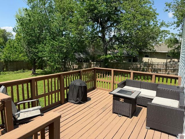809 S 8th, Mayfield, KY 42066