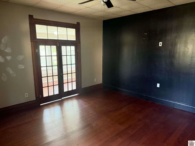 809 S 8th, Mayfield, KY 42066