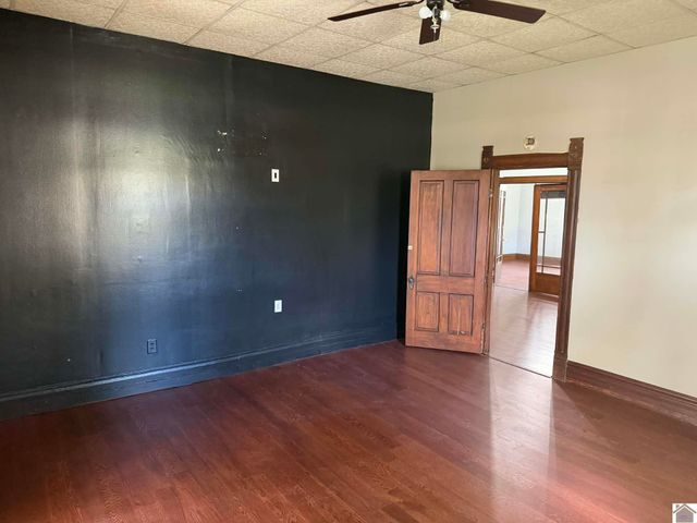 809 S 8th, Mayfield, KY 42066