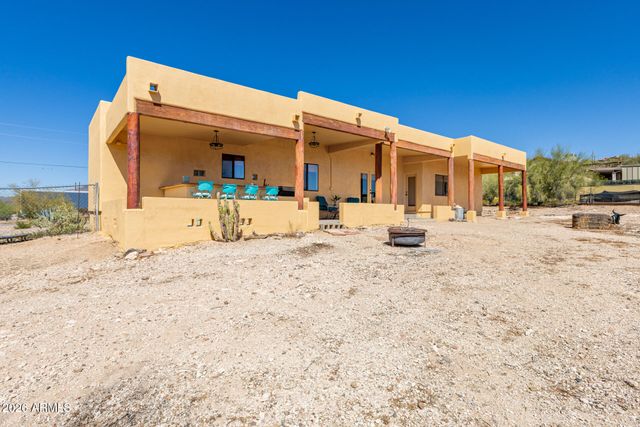 1317 E SABROSA Drive, New River, AZ 85087