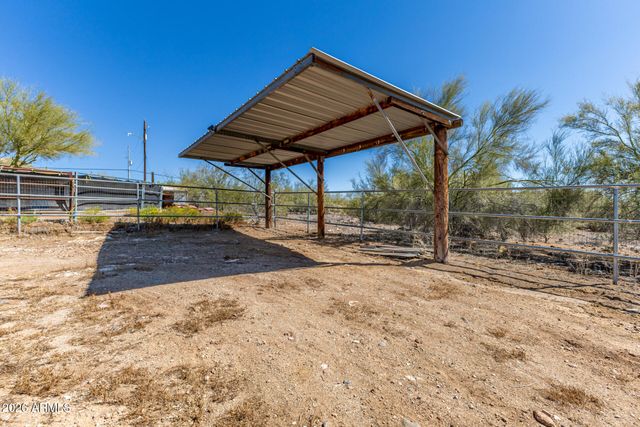1317 E SABROSA Drive, New River, AZ 85087