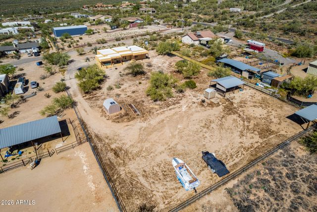 1317 E SABROSA Drive, New River, AZ 85087