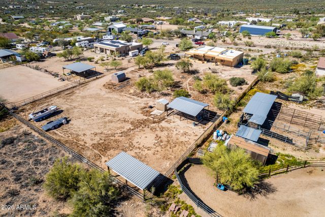 1317 E SABROSA Drive, New River, AZ 85087