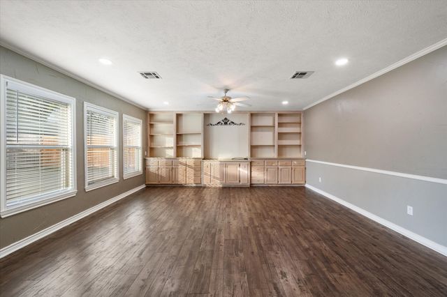 1445 Oaklawn Drive, Corsicana, TX 75110