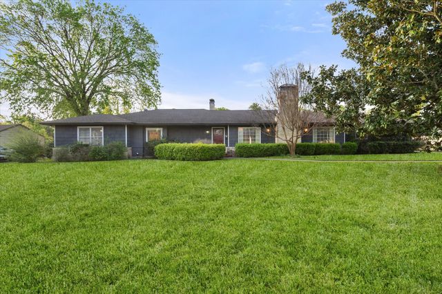 1445 Oaklawn Drive, Corsicana, TX 75110