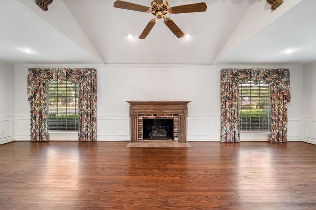 1445 Oaklawn Drive, Corsicana, TX 75110