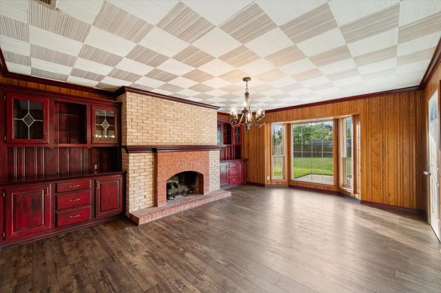 1445 Oaklawn Drive, Corsicana, TX 75110