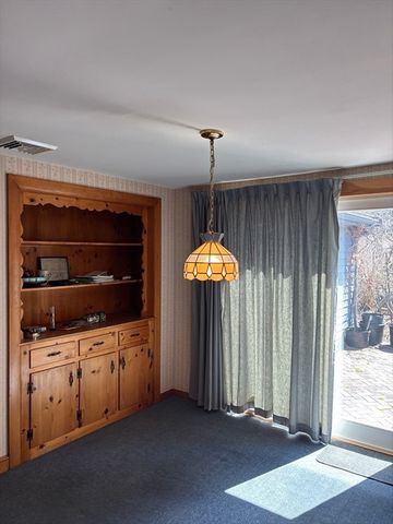 2 Savin Road, Wakefield, MA 01880