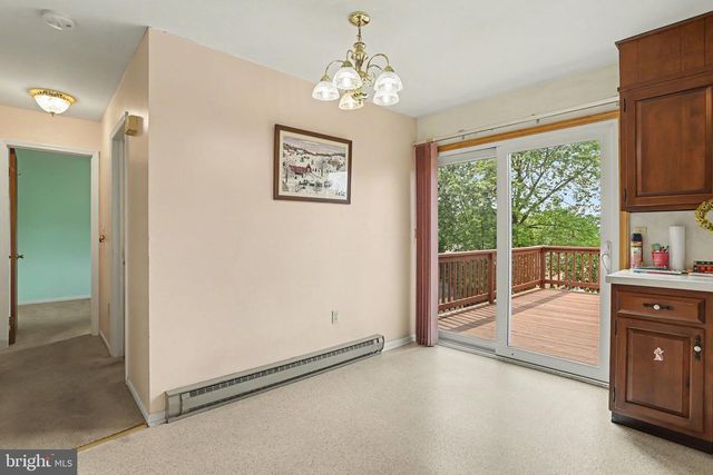 355 VISTA DR, Ephrata, PA 17522