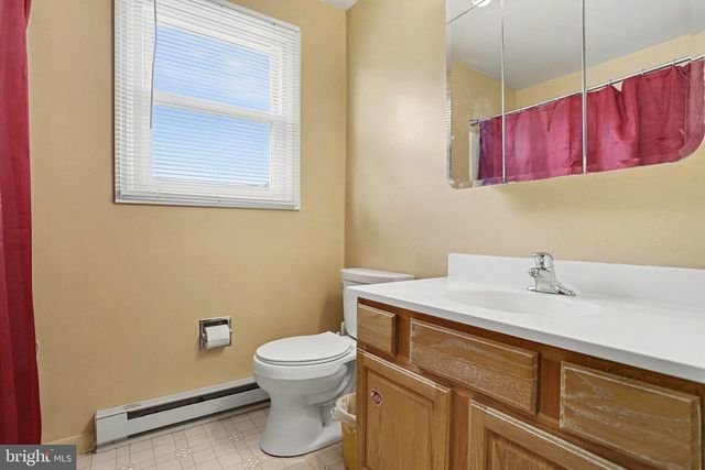 355 VISTA DR, Ephrata, PA 17522