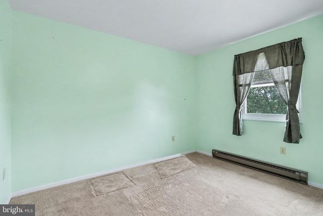 355 VISTA DR, Ephrata, PA 17522