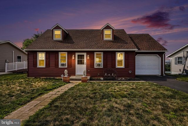 355 VISTA DR, Ephrata, PA 17522