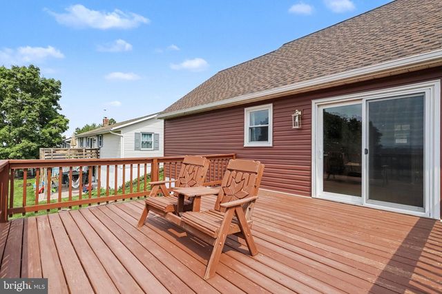 355 VISTA DR, Ephrata, PA 17522