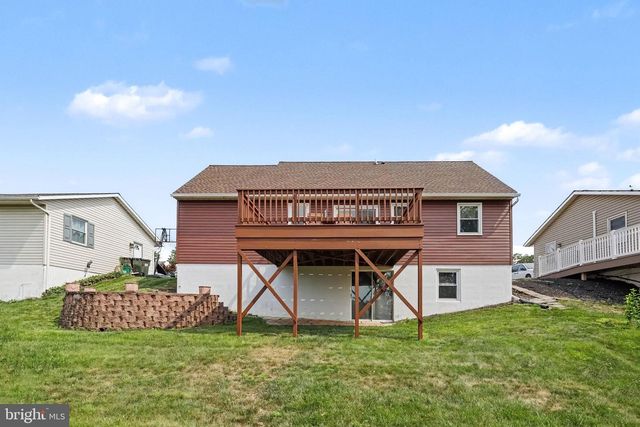 355 VISTA DR, Ephrata, PA 17522