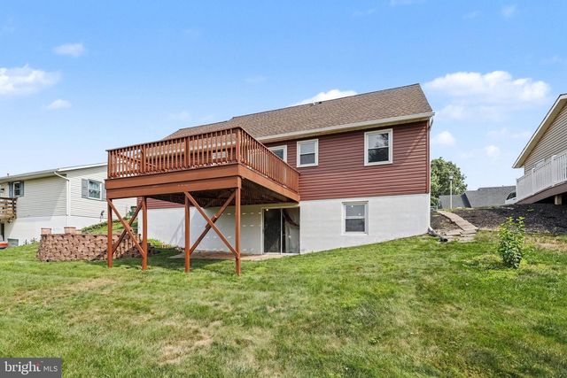 355 VISTA DR, Ephrata, PA 17522