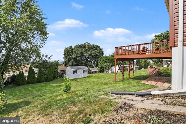 355 VISTA DR, Ephrata, PA 17522
