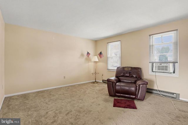 355 VISTA DR, Ephrata, PA 17522
