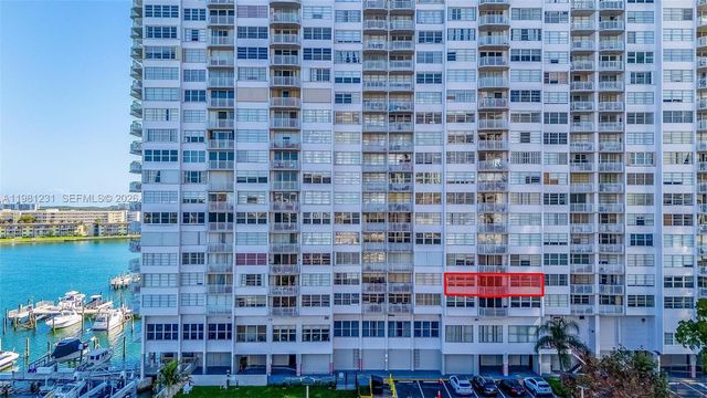 18071 Biscayne Blvd 402, Aventura, FL 33160