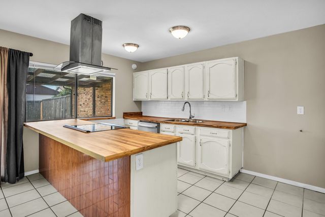 1917 Vine Drive, Garland, TX 75040