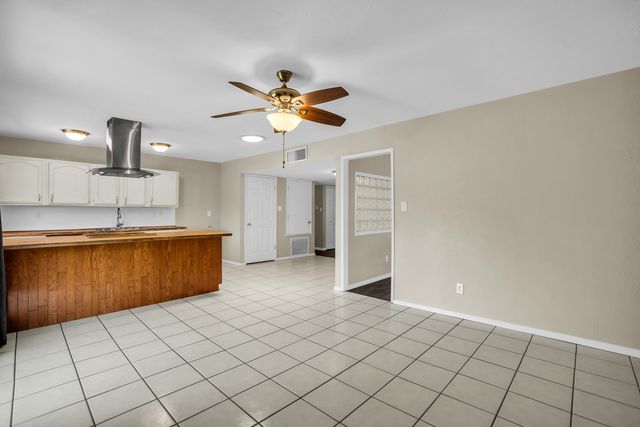 1917 Vine Drive, Garland, TX 75040