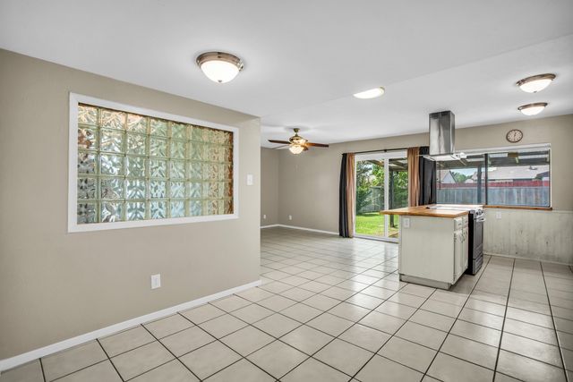 1917 Vine Drive, Garland, TX 75040