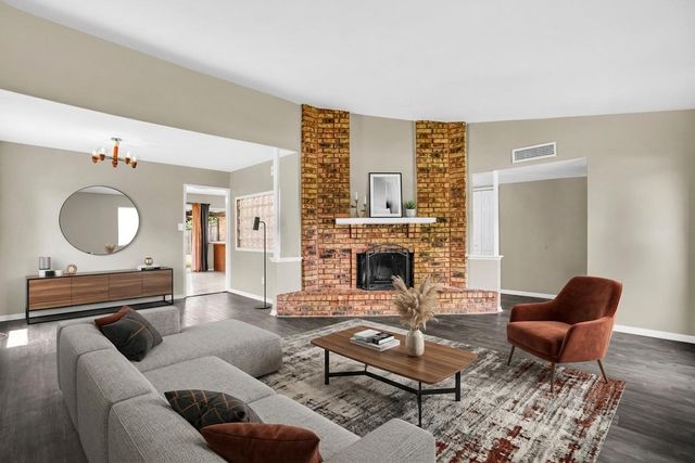 1917 Vine Drive, Garland, TX 75040