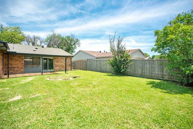 1917 Vine Drive, Garland, TX 75040