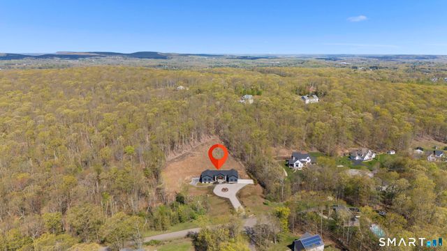 145 Monarca Drive, Middletown, CT 06457
