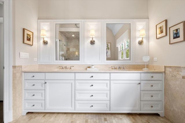 1482 Edgewood Lane, Winnetka, IL 60093