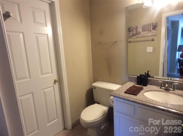 1109 E Morehead Street 21, Charlotte, NC 28204