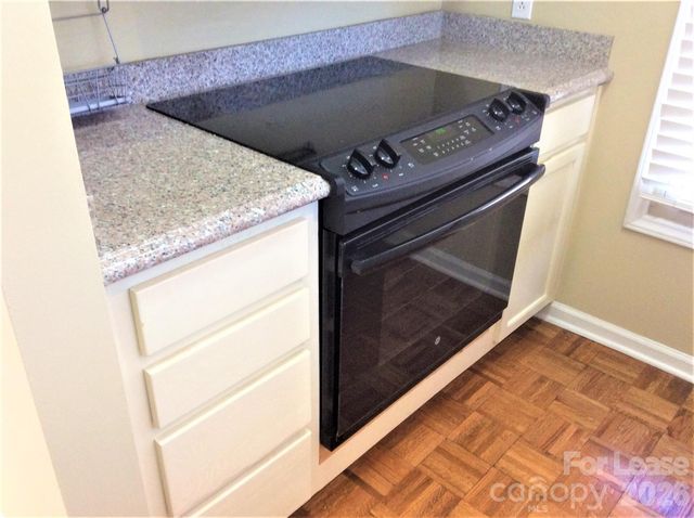 1109 E Morehead Street 21, Charlotte, NC 28204
