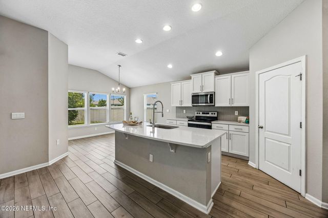 65908 EDGEWATER Drive, Yulee, FL 32097
