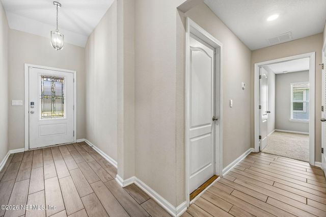65908 EDGEWATER Drive, Yulee, FL 32097