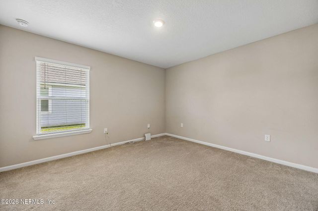 65908 EDGEWATER Drive, Yulee, FL 32097
