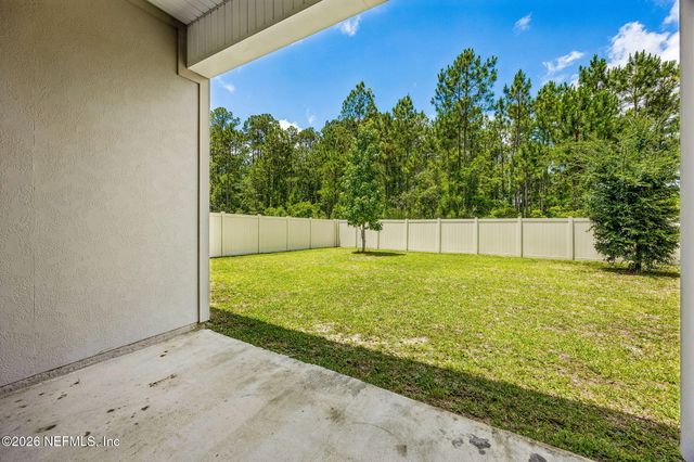 65908 EDGEWATER Drive, Yulee, FL 32097