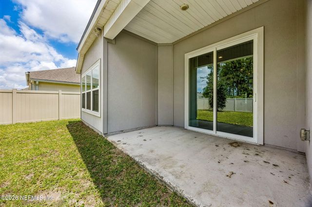 65908 EDGEWATER Drive, Yulee, FL 32097